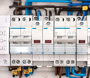 Guide to WiFi Smart Circuit Breakers